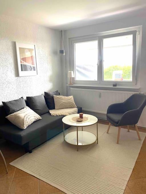 Ferienwohnung Nr. 1 Terrasse Bodden Kanu Bootssteg Zudar Exterior photo